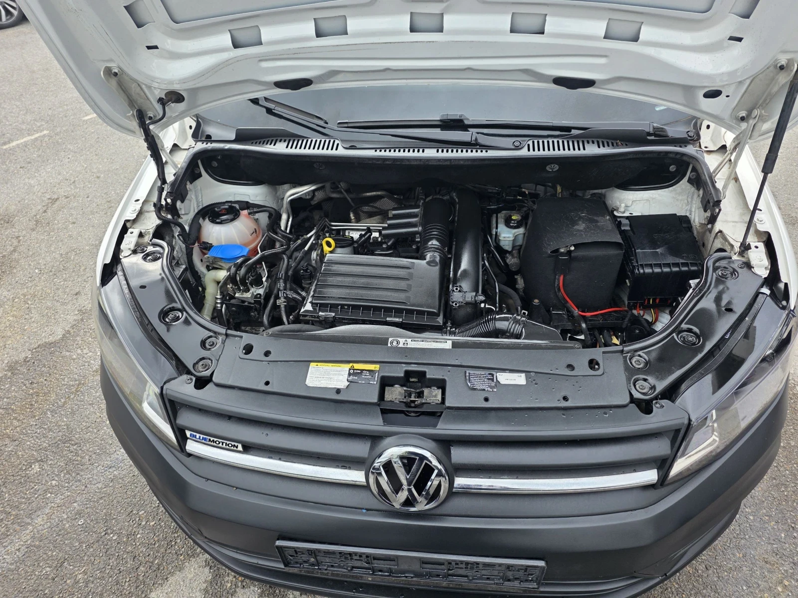 VW Caddy Maxi, evro6 , 1, 4 cng, шест скорости  | Mobile.bg — изображение 16