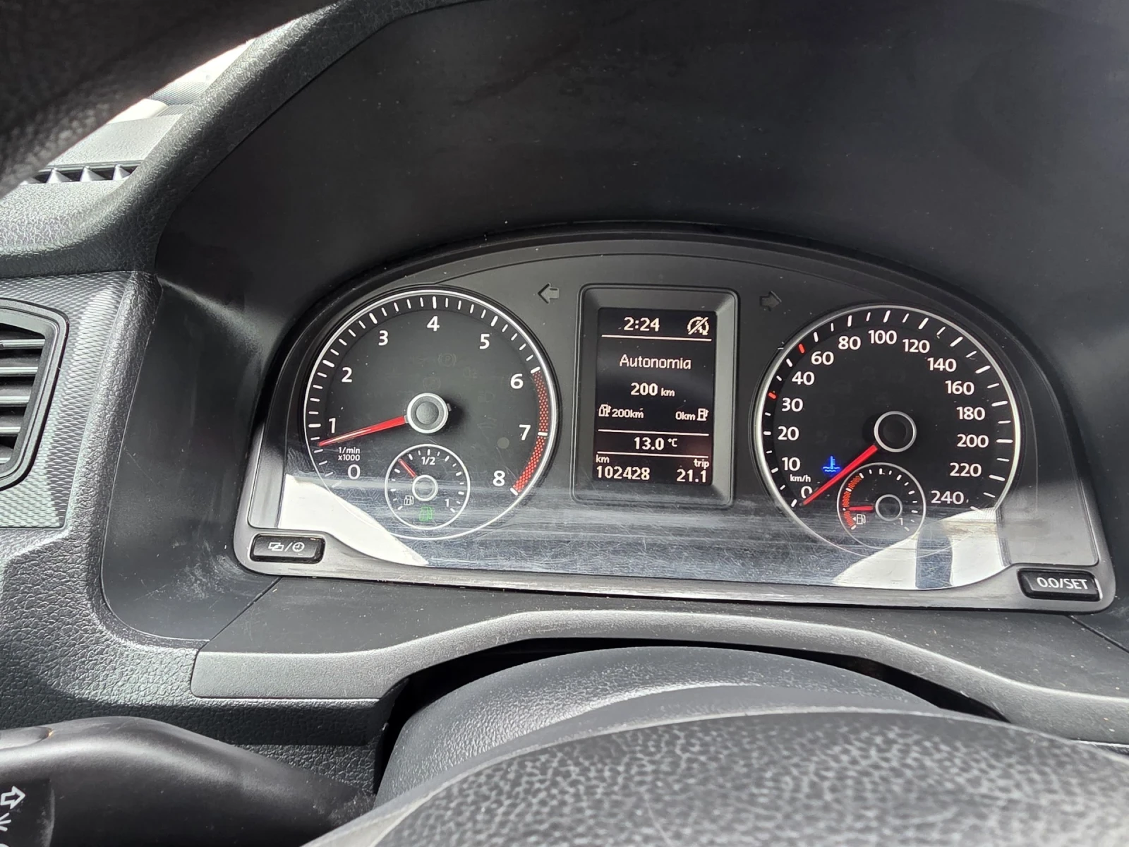 VW Caddy Maxi, evro6 , 1, 4 cng, шест скорости  | Mobile.bg — изображение 15