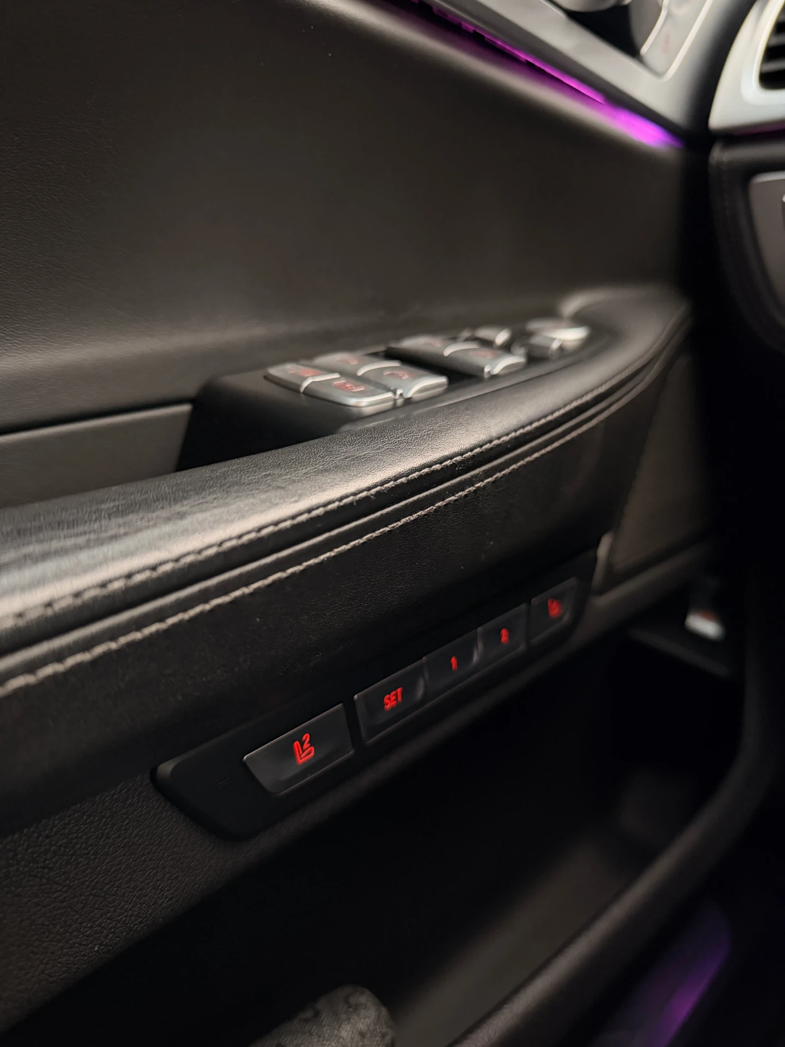 BMW 750  - изображение 9