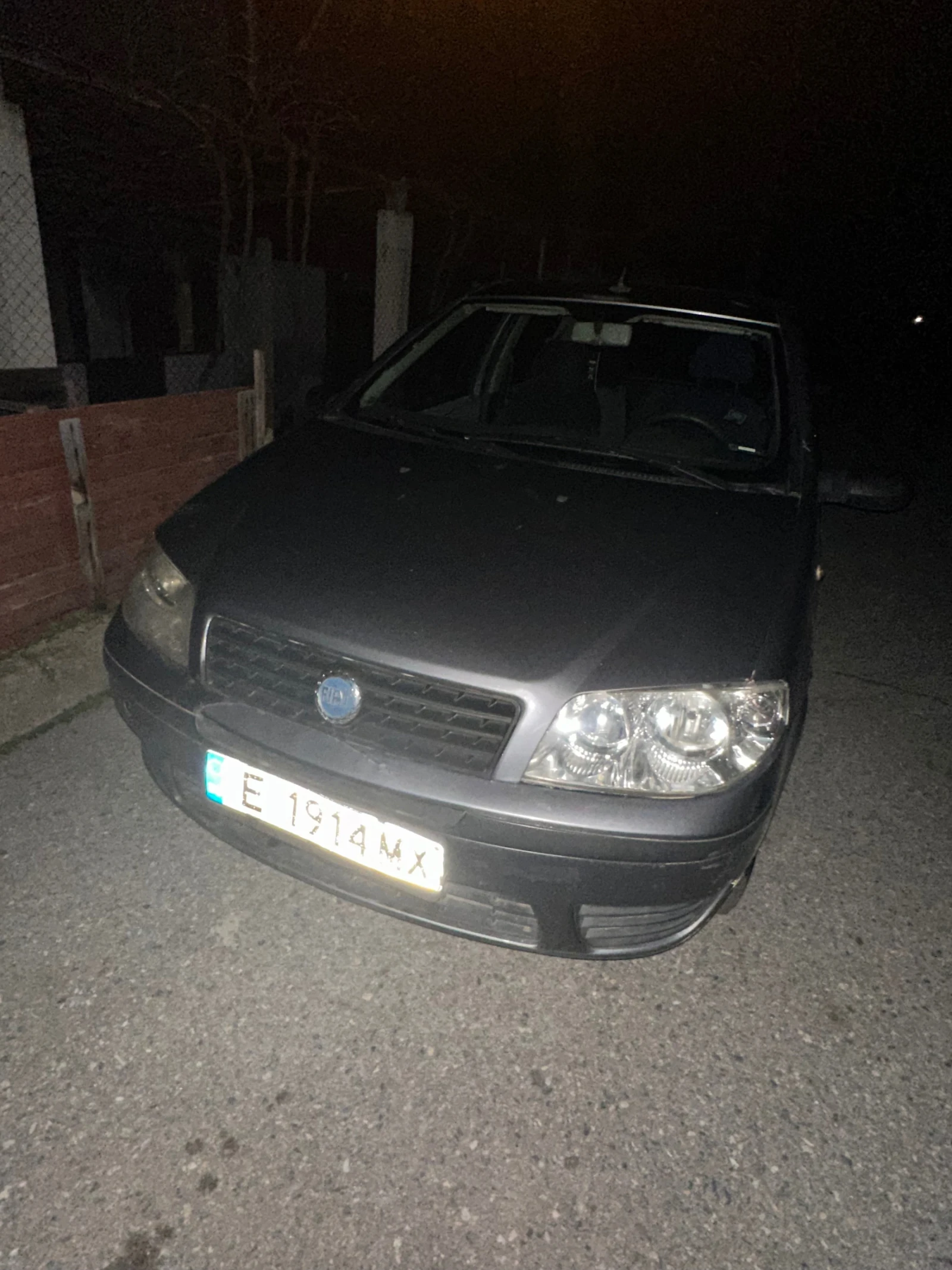 Fiat Punto, снимка 2 - Автомобили и джипове - 53427300