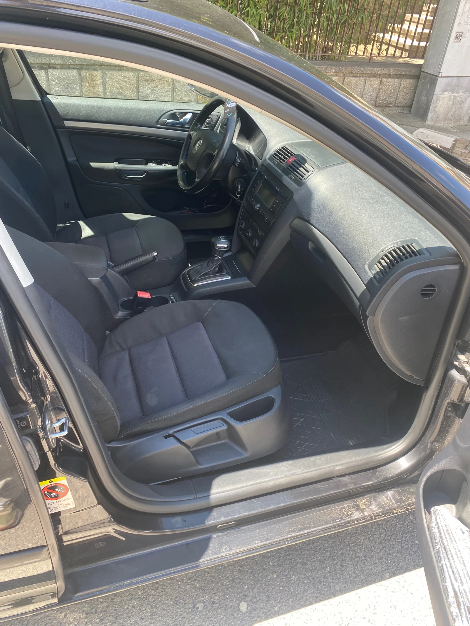 Skoda Octavia, снимка 8 - Автомобили и джипове - 54416267
