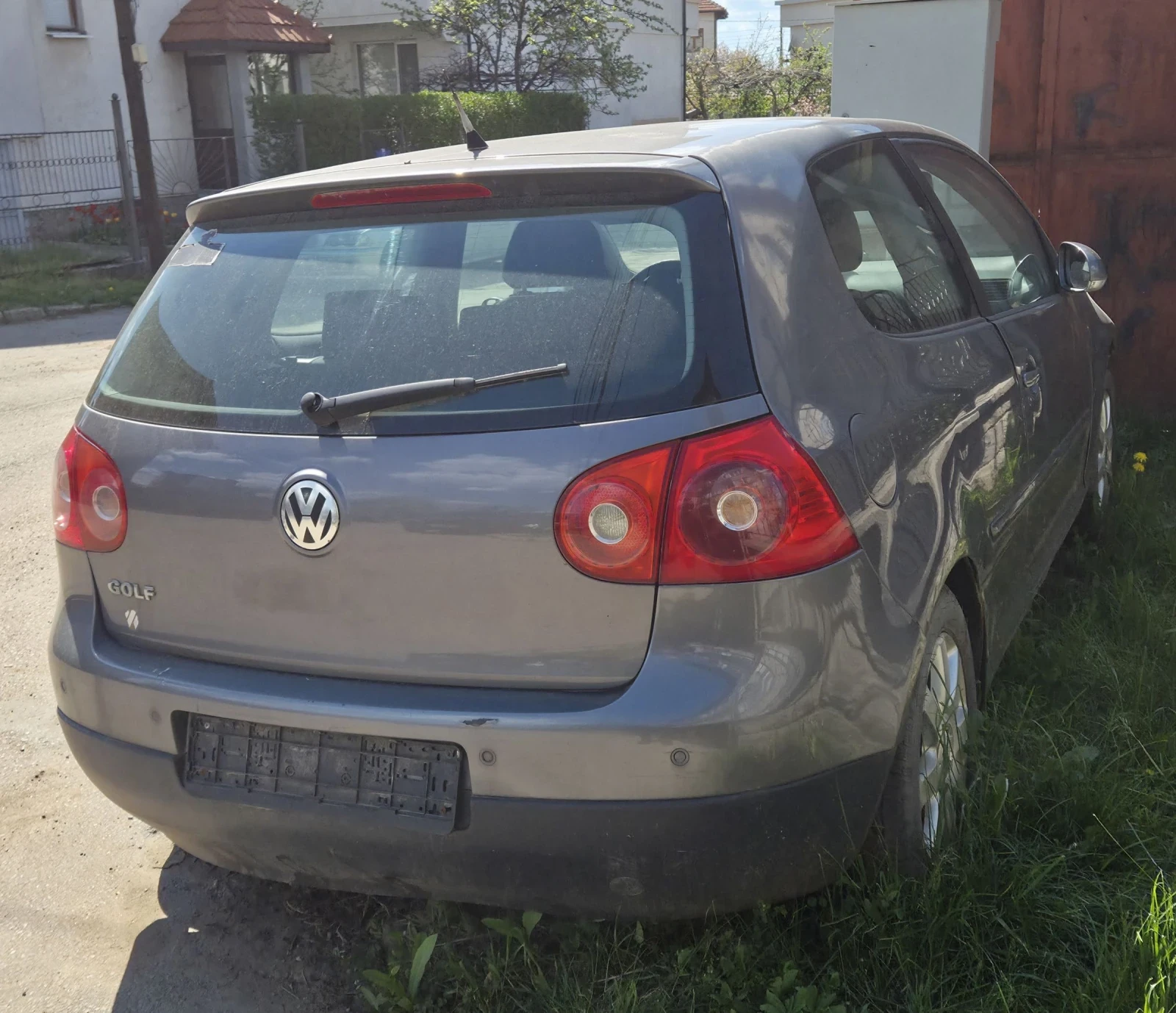 VW Golf 5 /1.6FSi 115hp НА ЧАСТИ !, снимка 2 - Автомобили и джипове - 54428247