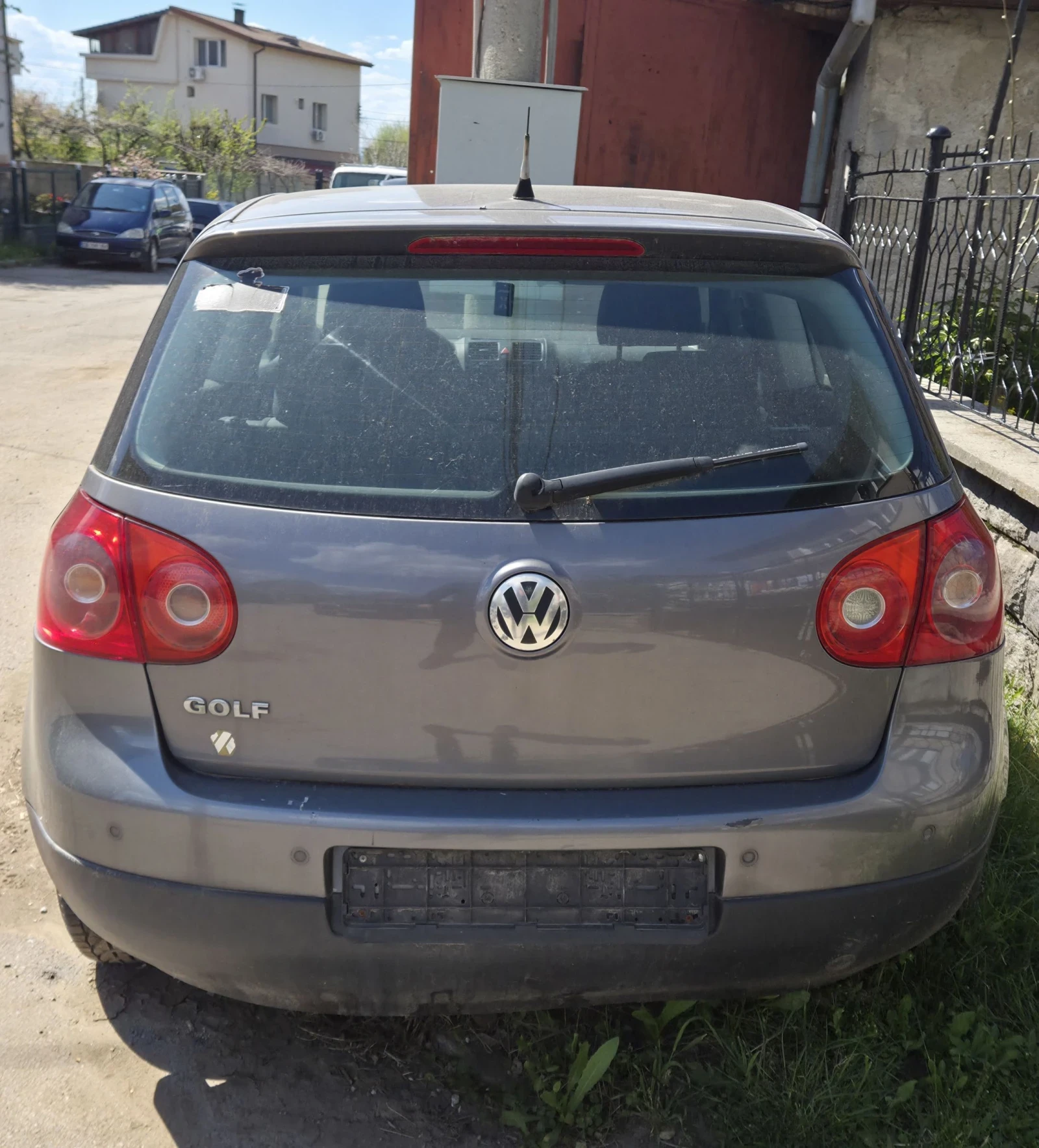 VW Golf 5 /1.6FSi 115hp НА ЧАСТИ !, снимка 4 - Автомобили и джипове - 54428247