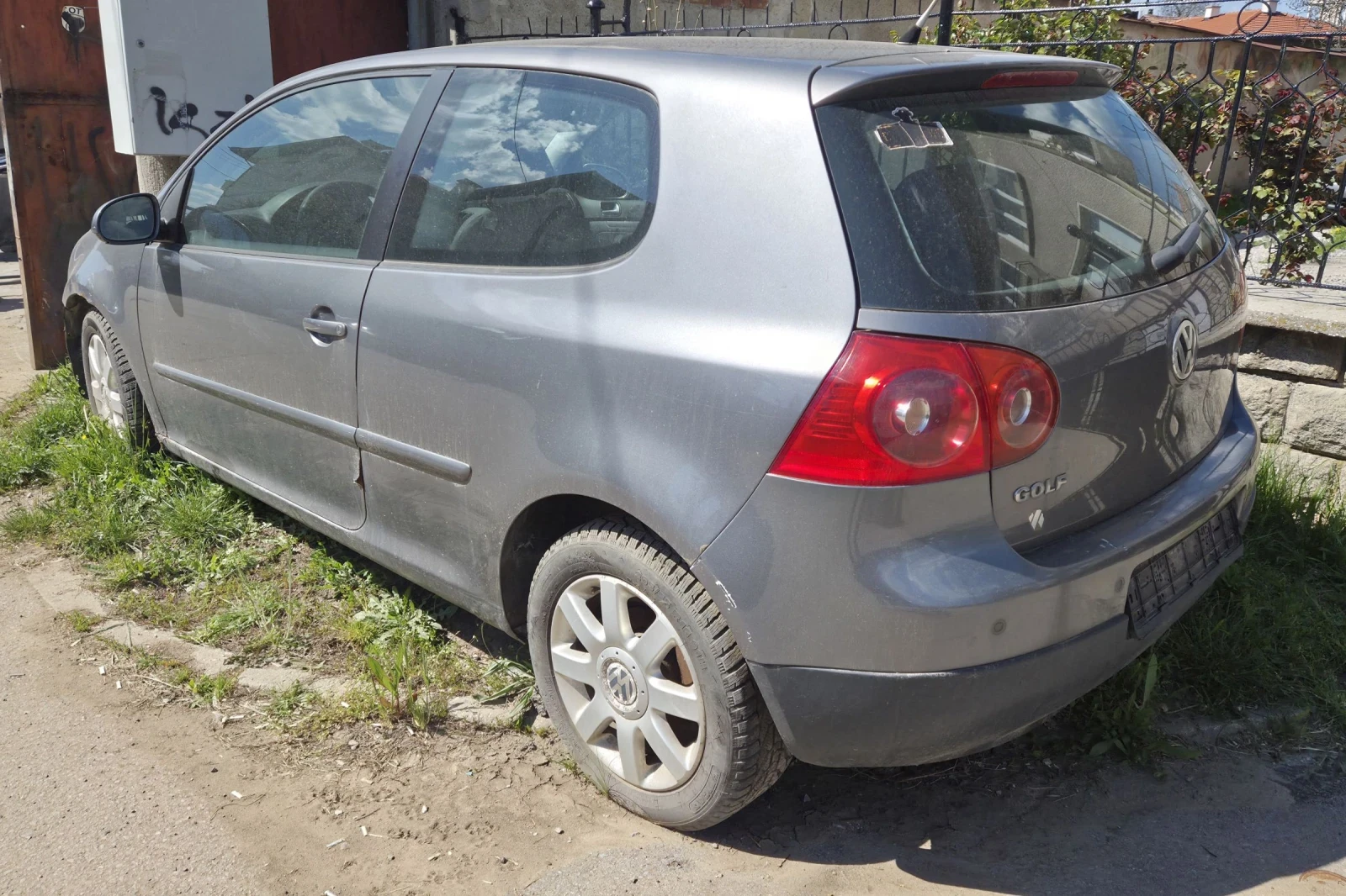 VW Golf 5 /1.6FSi 115hp НА ЧАСТИ !, снимка 3 - Автомобили и джипове - 54428247