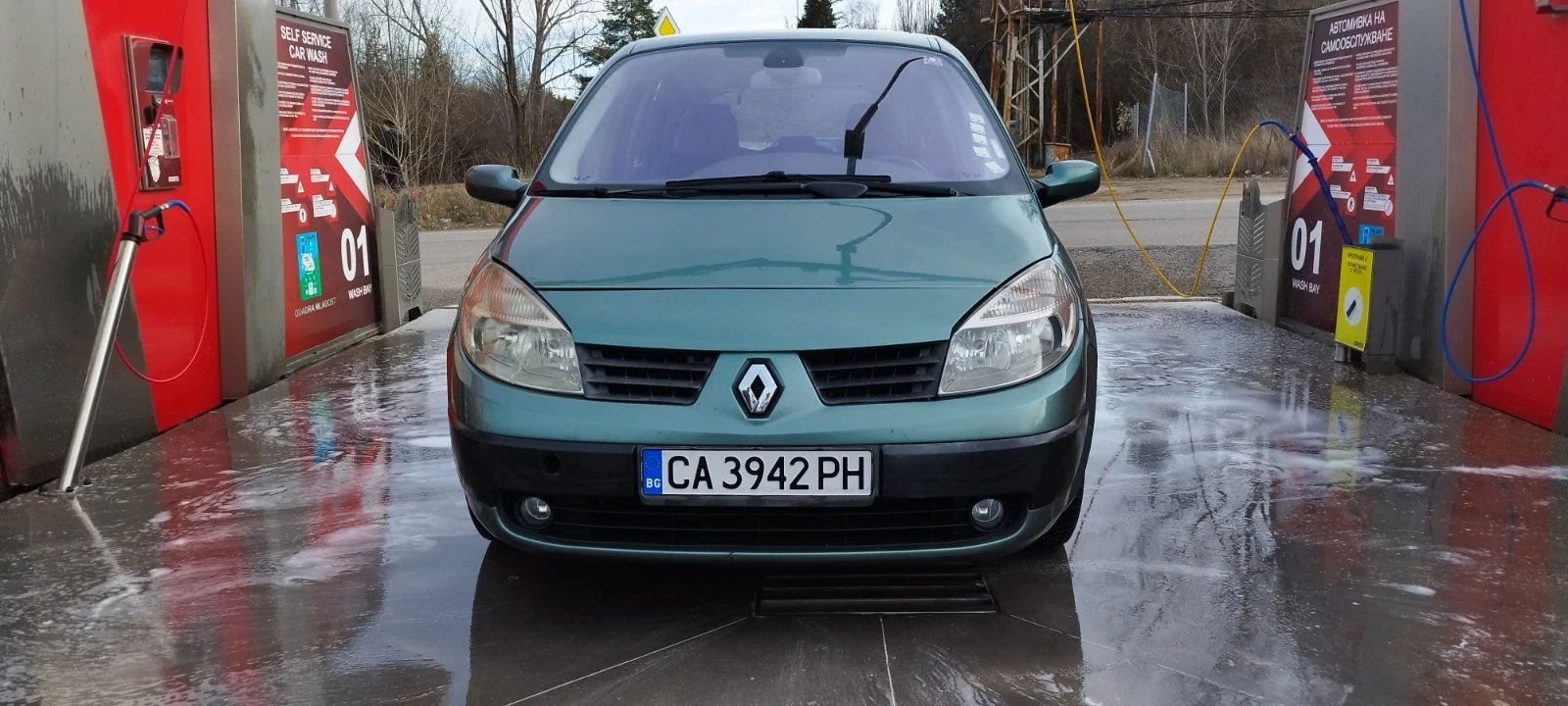 Renault Scenic 2.0 i 16V , снимка 2 - Автомобили и джипове - 55223356