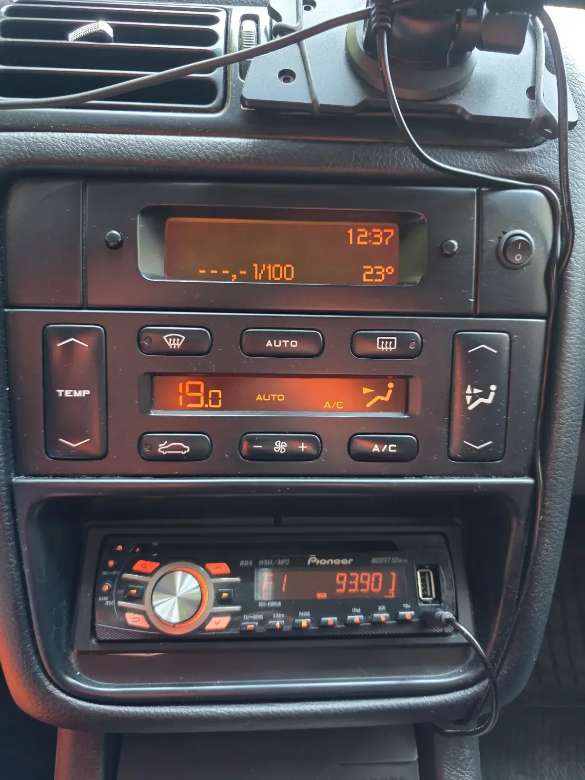 Peugeot 406 2.0 HDi , снимка 10 - Автомобили и джипове - 55277441