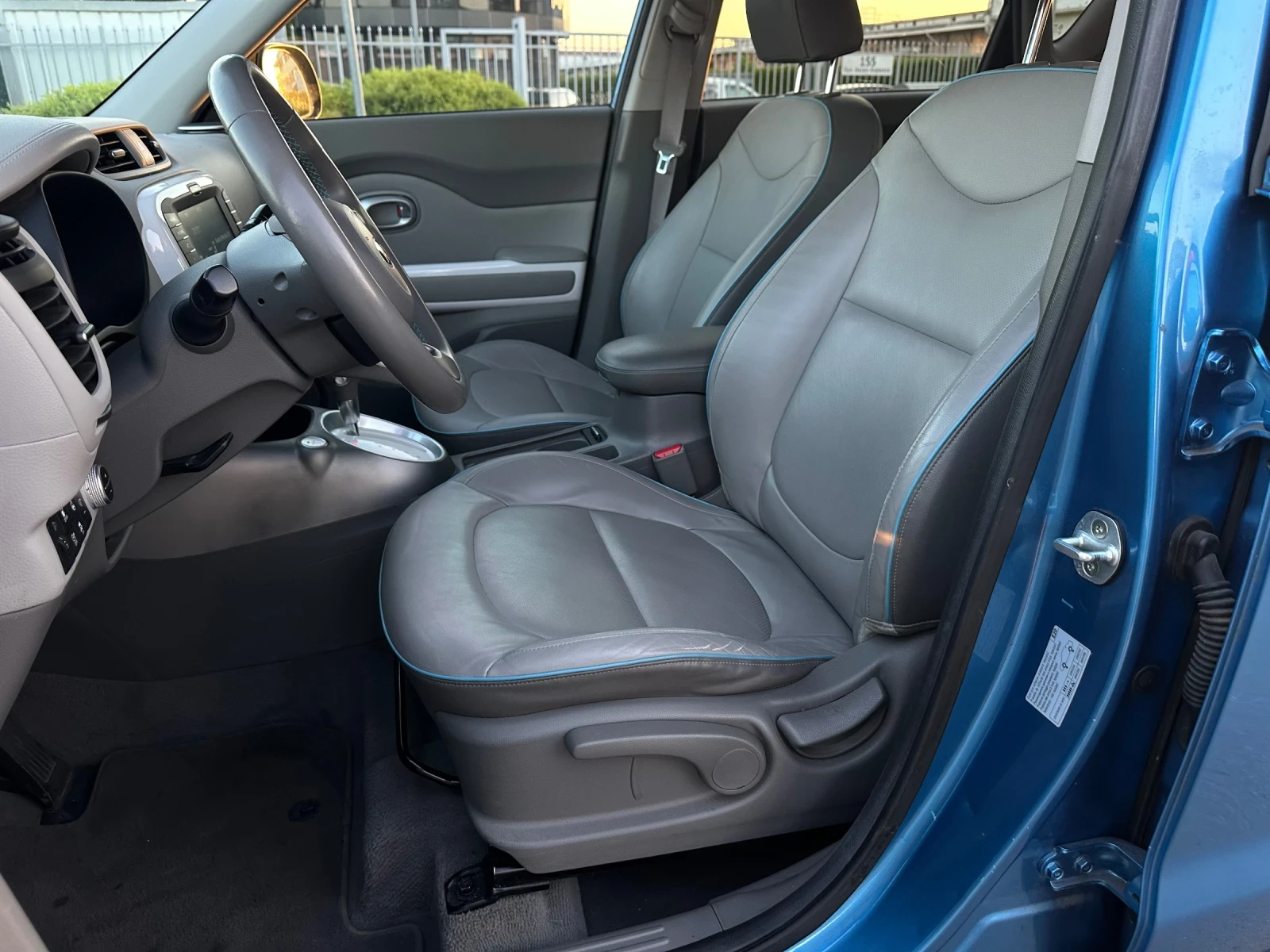Kia Soul Electric | ���� | ������� | ��������� | CarPlay | Mobile.bg � ����������� 8