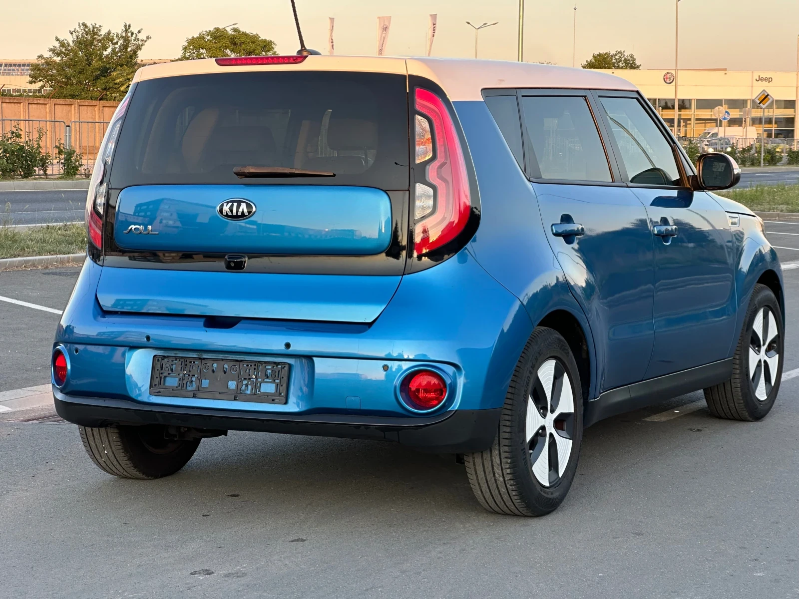 Kia Soul Electric | ���� | ������� | ��������� | CarPlay | Mobile.bg � ����������� 6