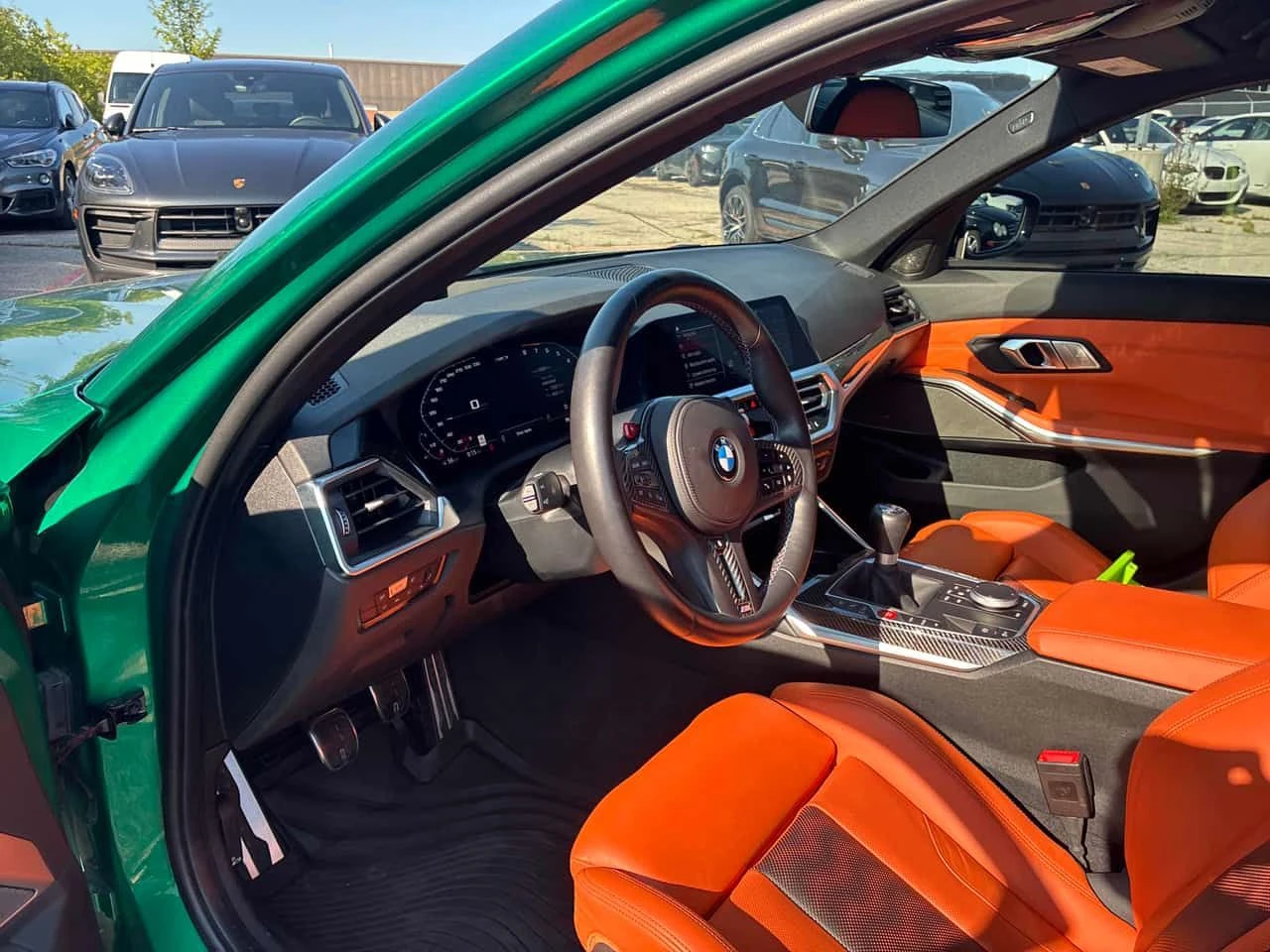 BMW M3  MANUAL / CARBON / HUD / HARMAN KARDON , снимка 5 - Автомобили и джипове - 55574225