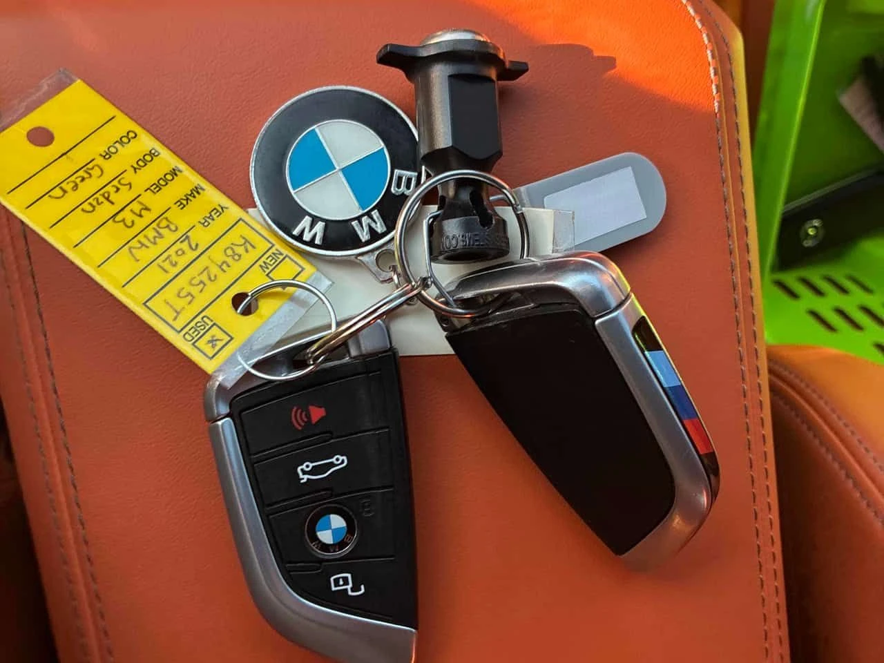BMW M3  MANUAL / CARBON / HUD / HARMAN KARDON , снимка 17 - Автомобили и джипове - 55574225
