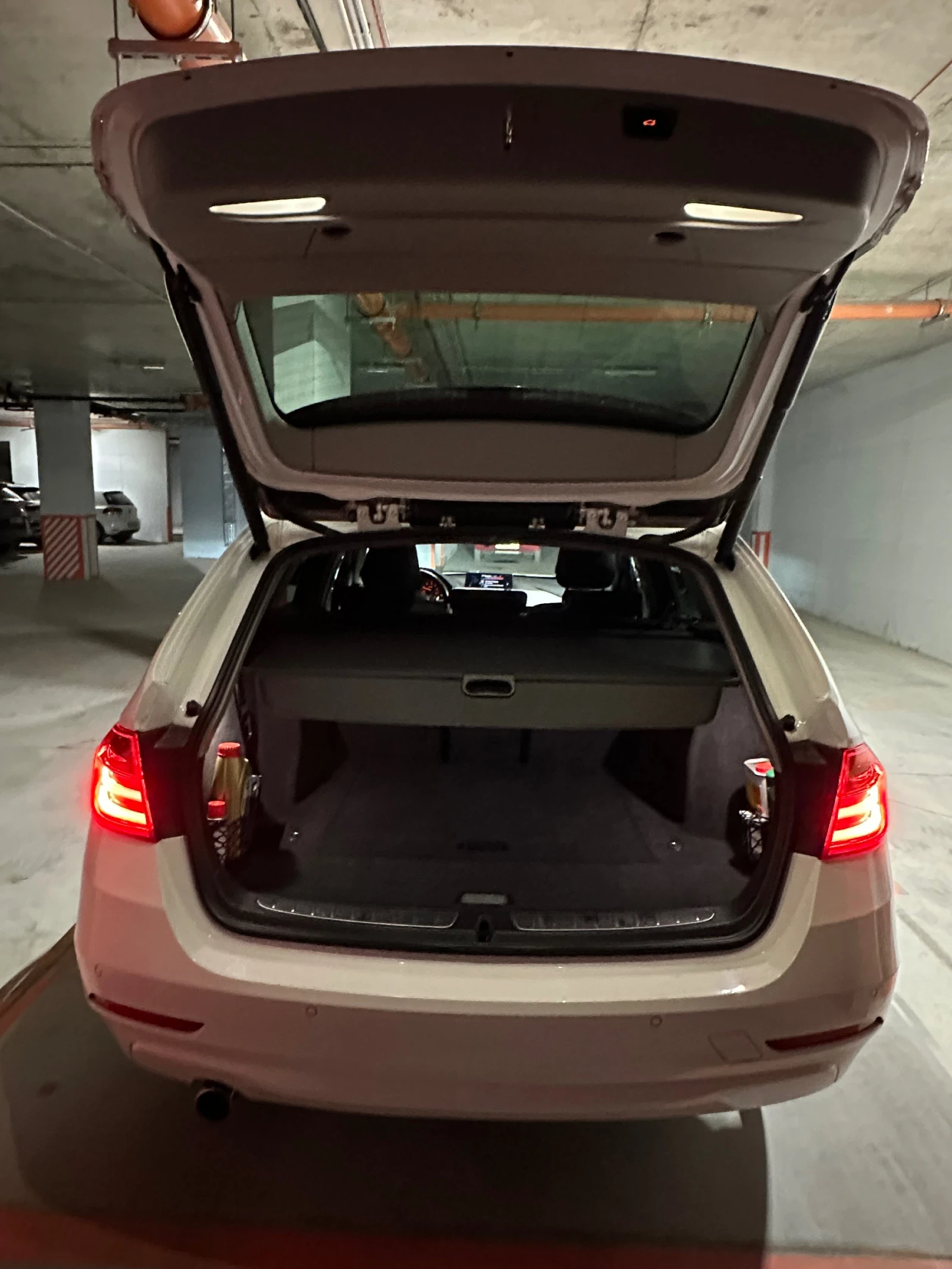BMW 320 BMW 320d xDrive Touring (F31), снимка 10 - Автомобили и джипове - 55791623