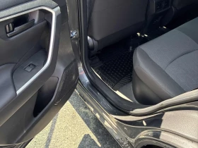 Toyota Rav4 Hybrid LE * Keyless * ПОДГРЕВИ * CARFAX, снимка 7