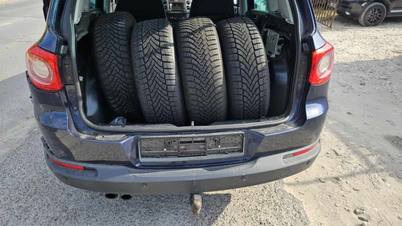 VW Tiguan 2, 0, снимка 14 - Автомобили и джипове - 51323634