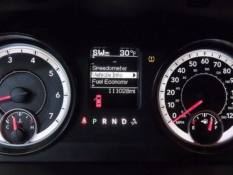 Dodge Ram 5.7 5.7 Automatic, снимка 9 - Автомобили и джипове - 55813306