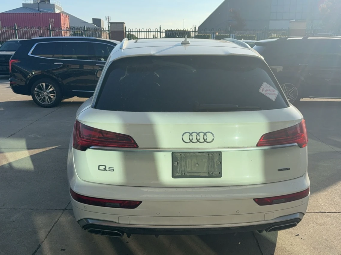 Audi Q5 * CARFAX* БЕЗ ПЪРВОНАЧАЛНА*  - изображение 5
