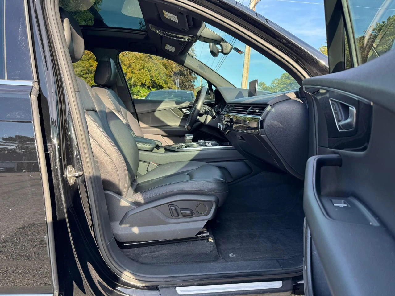 Audi Q7 * PREMIUM PLUS* FULL PANO - изображение 5