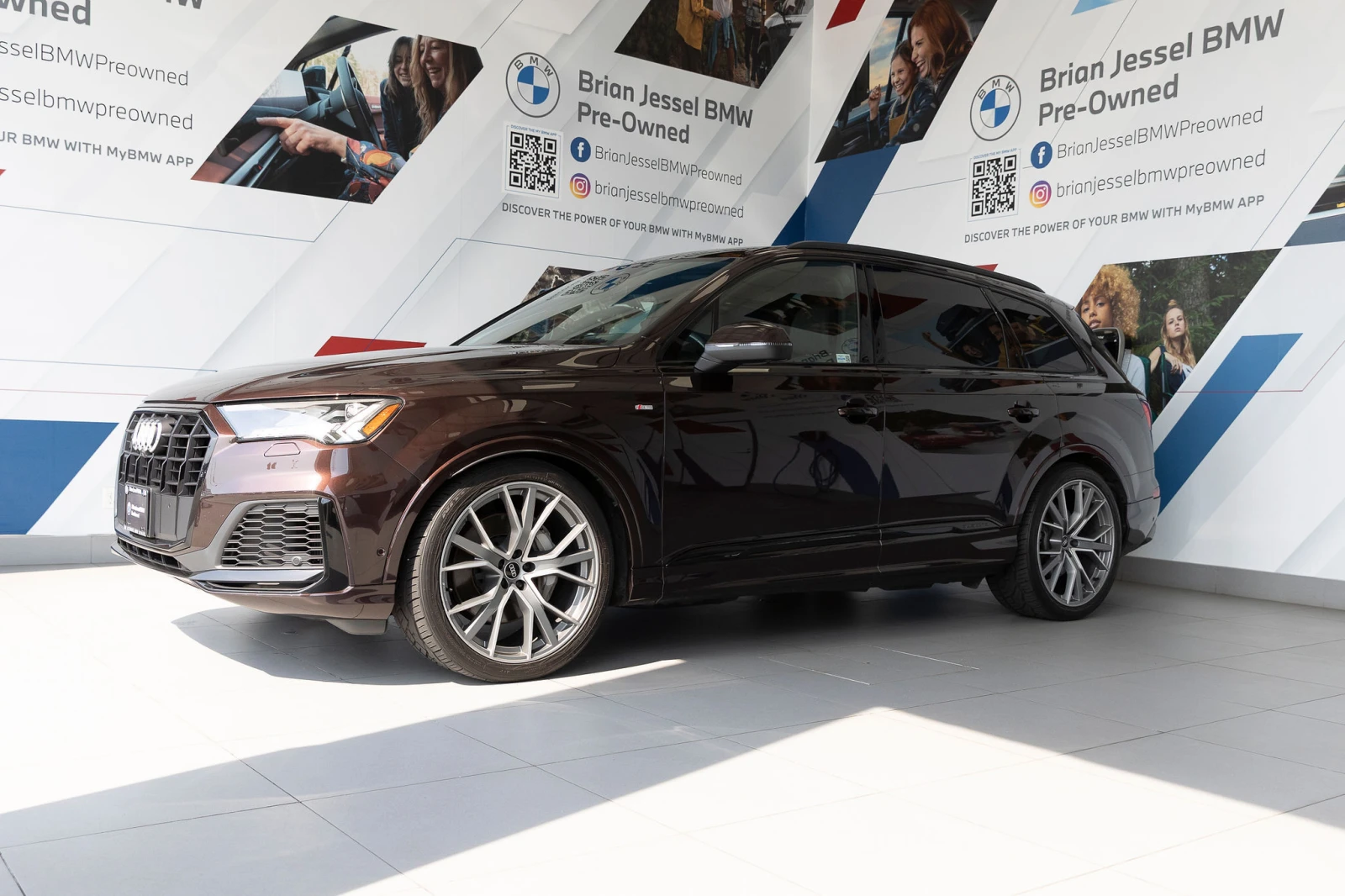 Audi Q7 TECHNIK* MATRIX* BLACK OPTIC* B&O* 7МЕСТА* KEYLESS - изображение 3