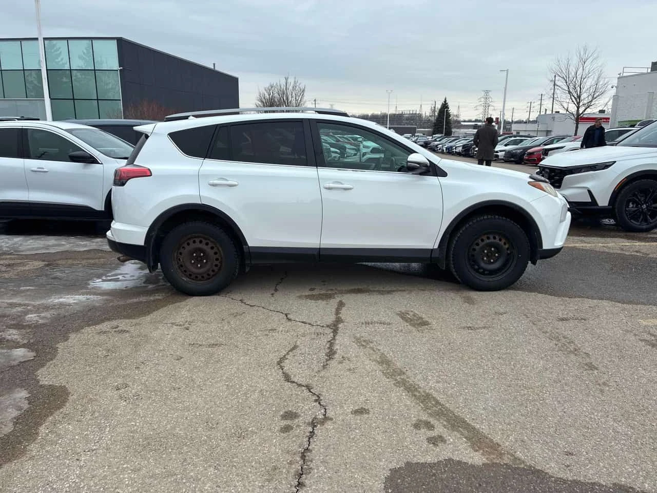 Toyota Rav4 * XLE * CARFAX * ЦЕНА ДО БГ, снимка 3 - Автомобили и джипове - 53724087