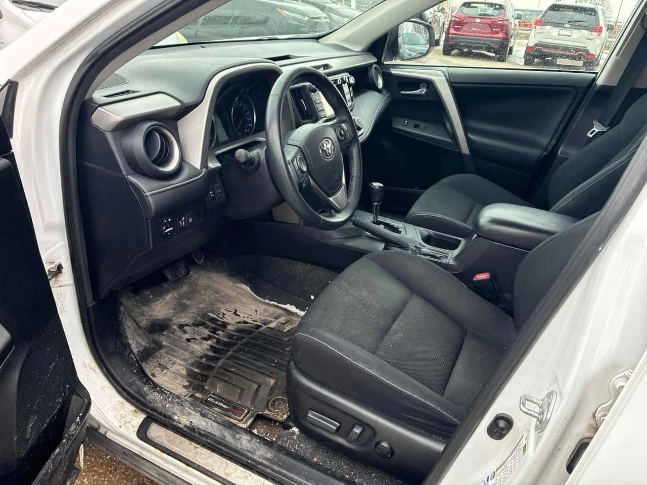 Toyota Rav4 * XLE * CARFAX * ЦЕНА ДО БГ, снимка 5 - Автомобили и джипове - 53724087