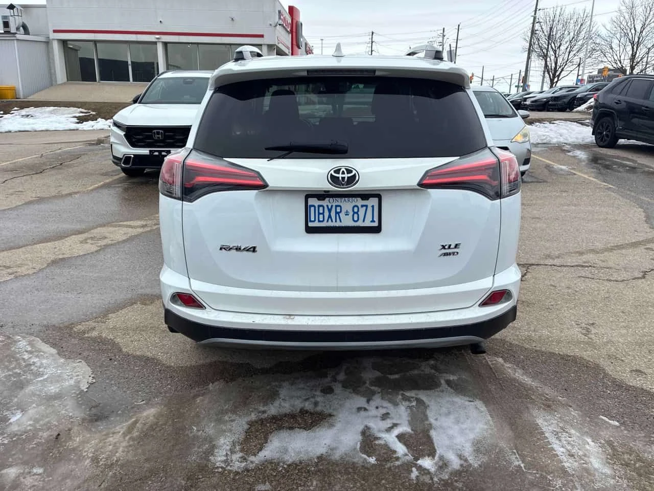 Toyota Rav4 * XLE * CARFAX * ЦЕНА ДО БГ, снимка 4 - Автомобили и джипове - 53724087