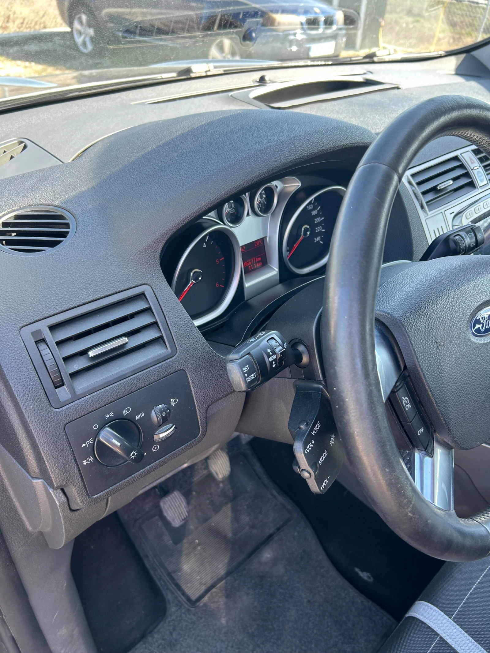 Ford Kuga, снимка 14 - Автомобили и джипове - 53846706