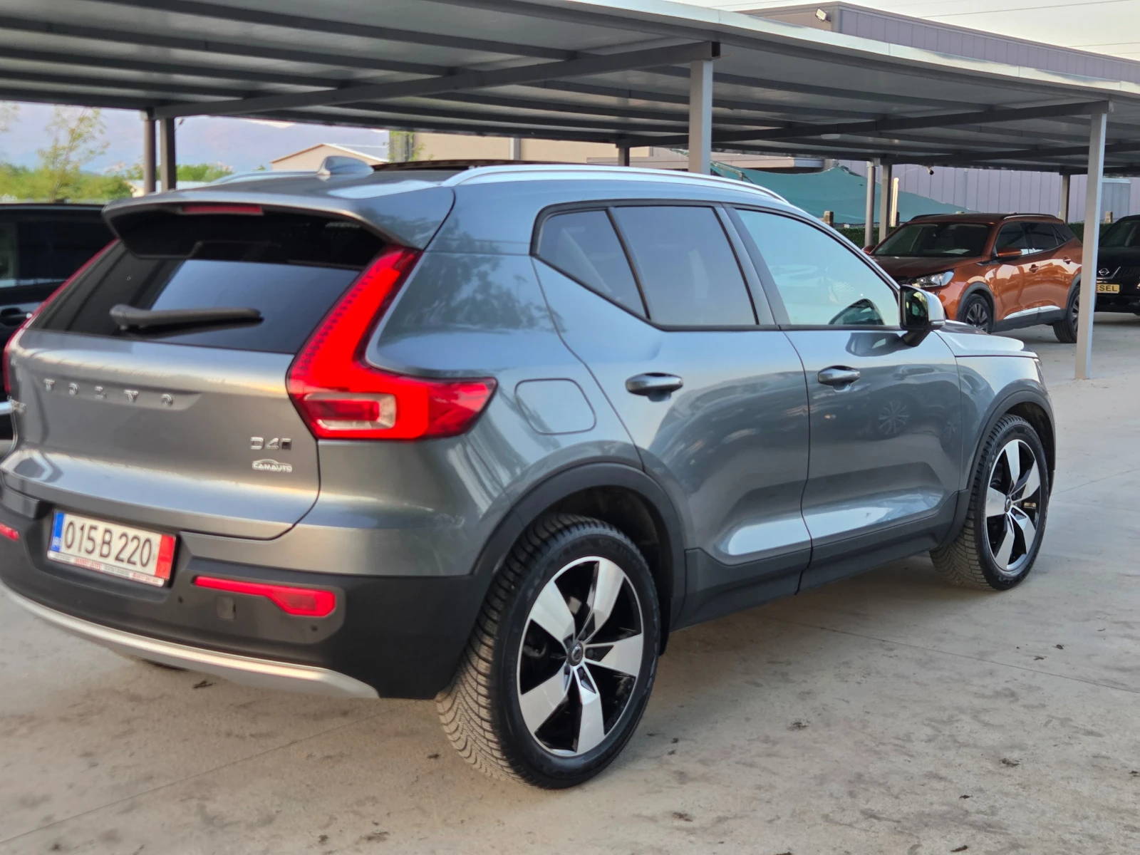Volvo XC40 2.0 D* * AWD* * 190 PS* * PANORAMA* * PARK ASSIST* | Mobile.bg � ����������� 12