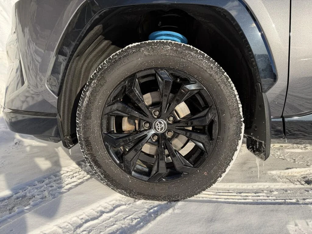 Toyota Rav4 XSE Premium, снимка 14 - Автомобили и джипове - 54330834