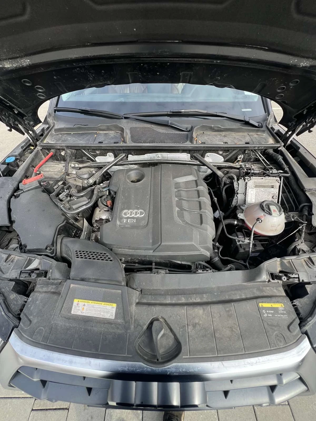 Audi Q5 2.0 тди , снимка 9 - Автомобили и джипове - 54340353