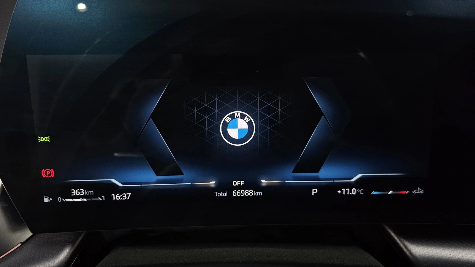 BMW X1 sDrive20i* ЛЮК* МАСАЖ* HUD* 360* КРАЙНА ЦЕНА, снимка 8 - Автомобили и джипове - 55269621