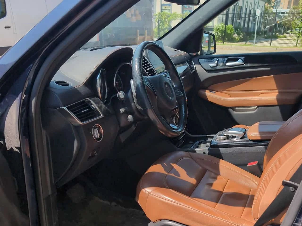 Mercedes-Benz GLS * 450 * CARFAX * ОПЦИЯ ЗА ФИНАНСИРАНЕ , снимка 5 - Автомобили и джипове - 55407993