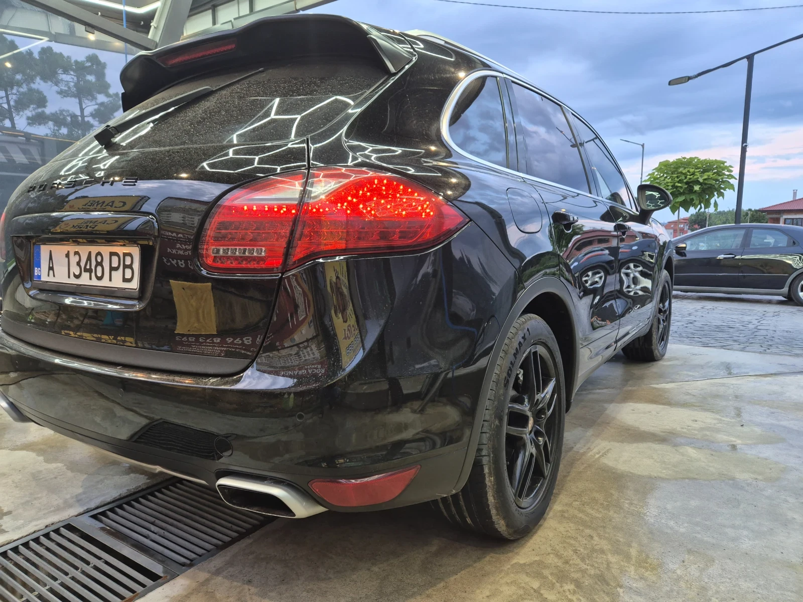 Porsche Cayenne, снимка 3 - Автомобили и джипове - 55479968