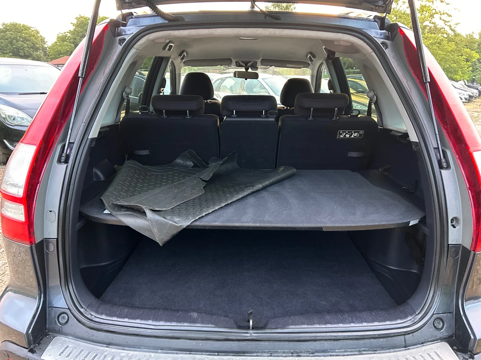 Honda Cr-v 2.2D NAVI DVD XENON 6ск, снимка 17 - Автомобили и джипове - 55560114