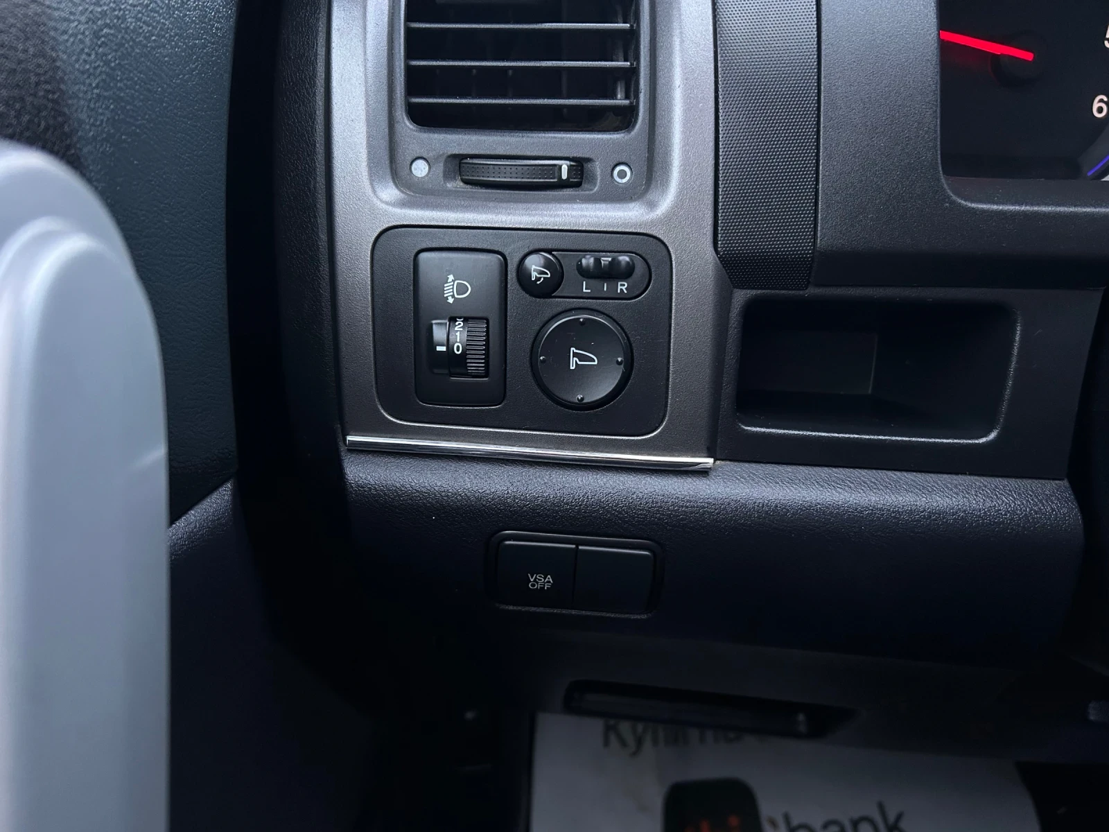Honda Cr-v 2.2D NAVI DVD XENON 6ск, снимка 15 - Автомобили и джипове - 55560114