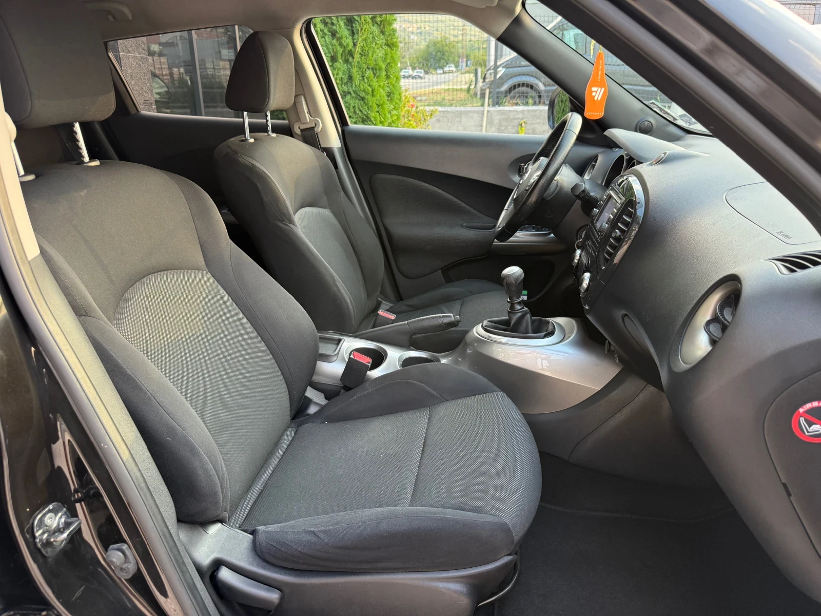 Nissan Juke 1.5dCi Navi/Camera/Cruise, снимка 10 - Автомобили и джипове - 55579271