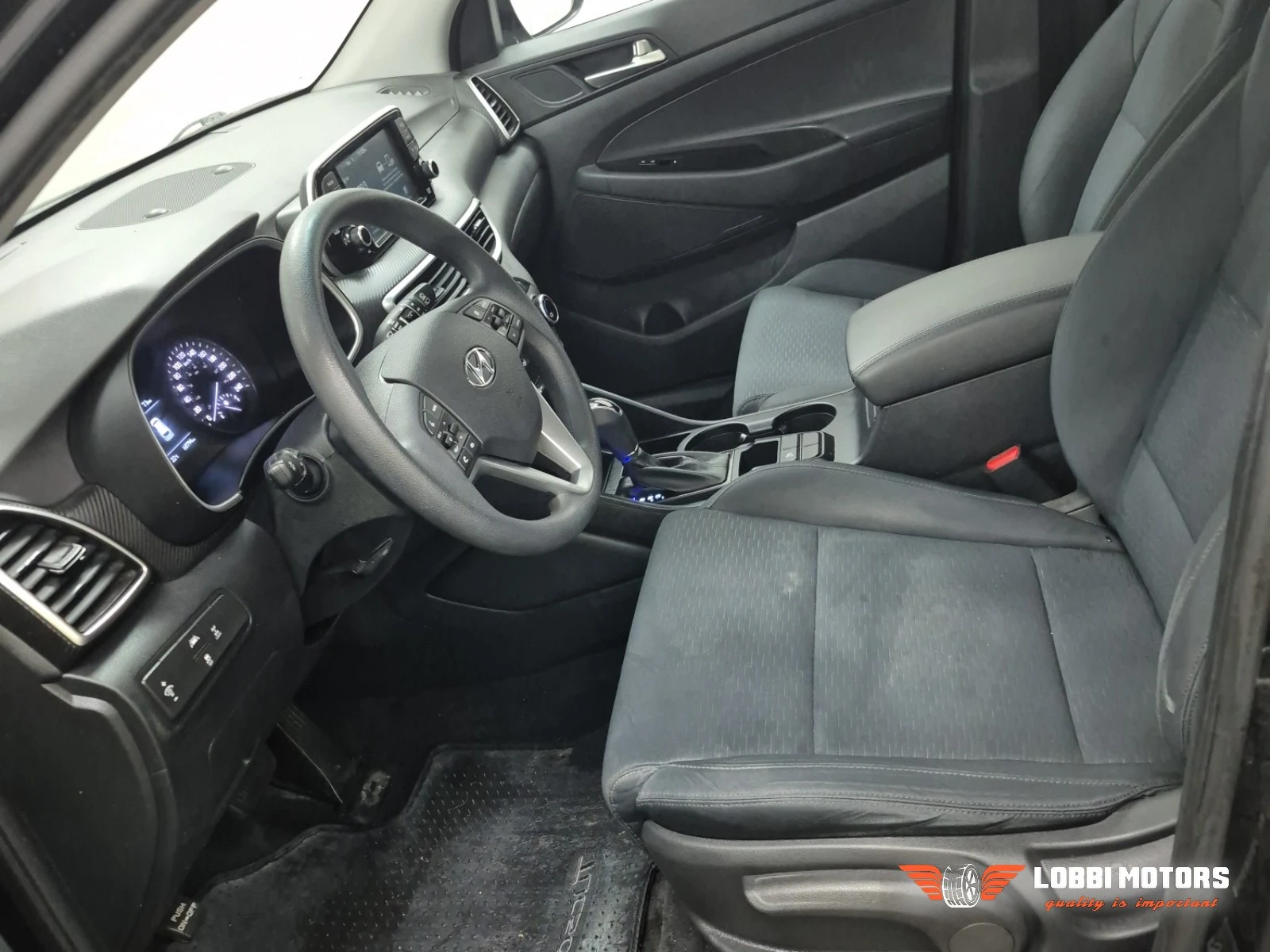 Hyundai Tucson, снимка 5 - Автомобили и джипове - 56018324