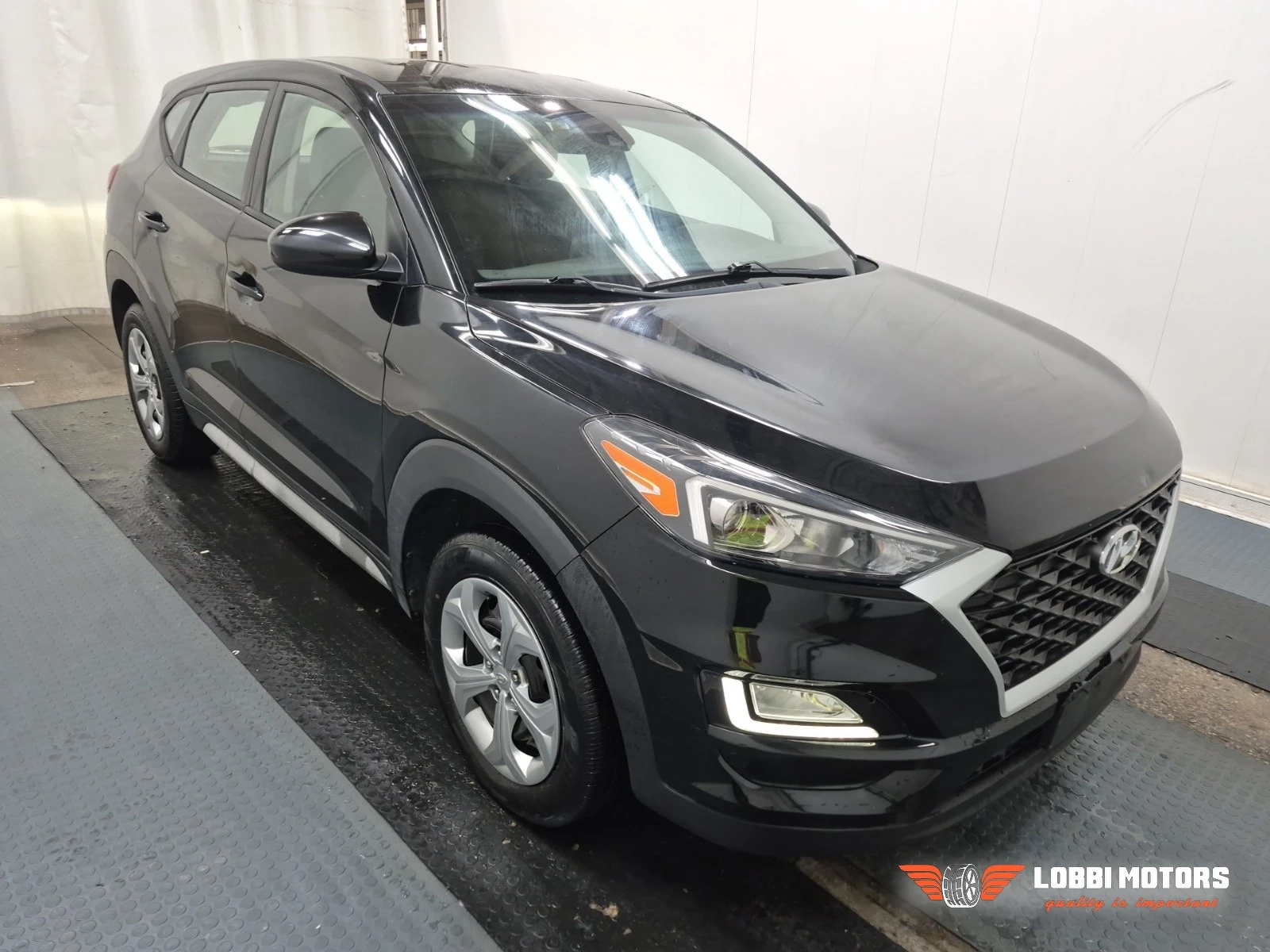 Hyundai Tucson, снимка 2 - Автомобили и джипове - 56018324