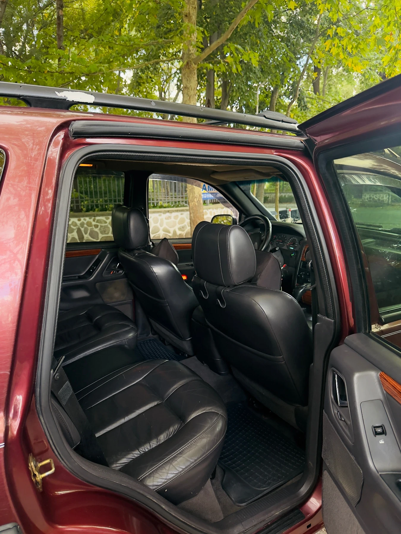 Jeep Grand cherokee 4.7 quadra drive, снимка 13 - Автомобили и джипове - 56118133