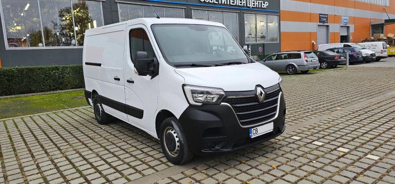 Renault Master 2.3d L2H2 Омникар/ закупен нов от България, снимка 1 - Бусове и автобуси - 48812572