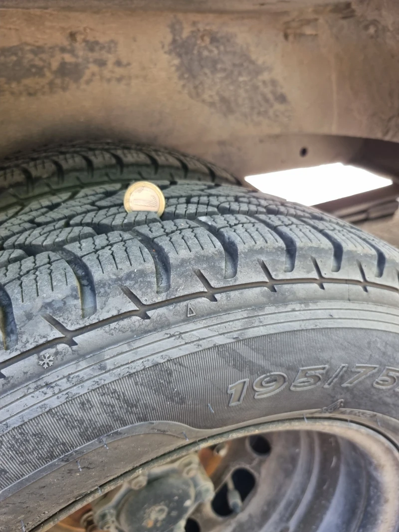 VW Crafter, снимка 13 - Бусове и автобуси - 52705191