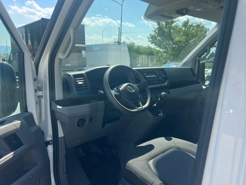 VW Crafter 2.0 TDI 177 кс Задно предаване, 240.000 км , Клима, снимка 10 - Бусове и автобуси - 51433585