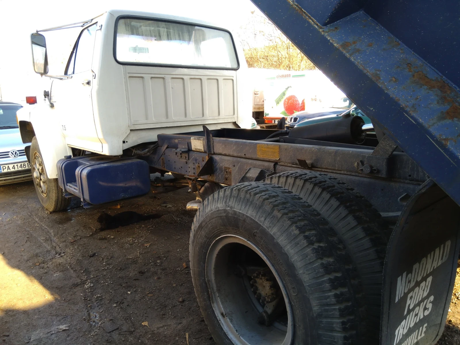 Ford Diesel F700 - изображение 3