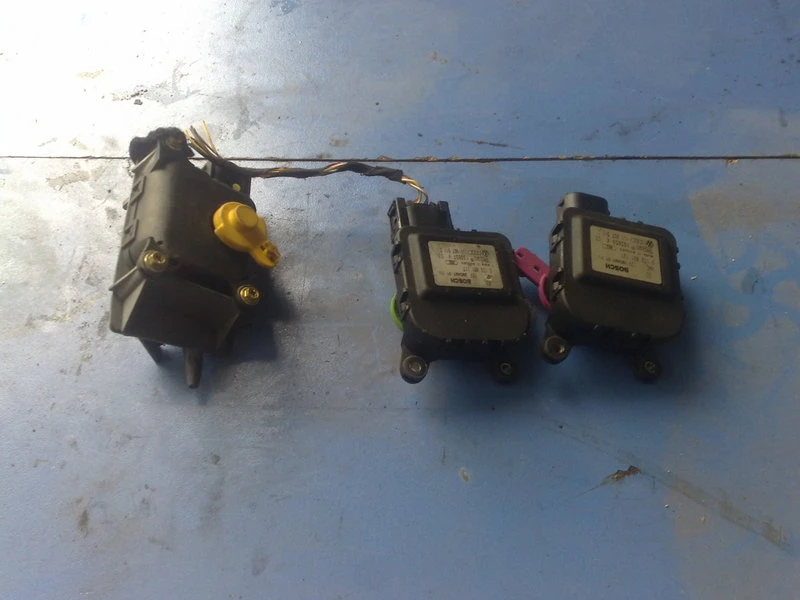      3 1.8  | Mobile.bg   1