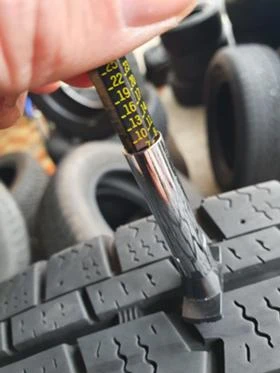 Гуми Зимни 185/75R16, снимка 4