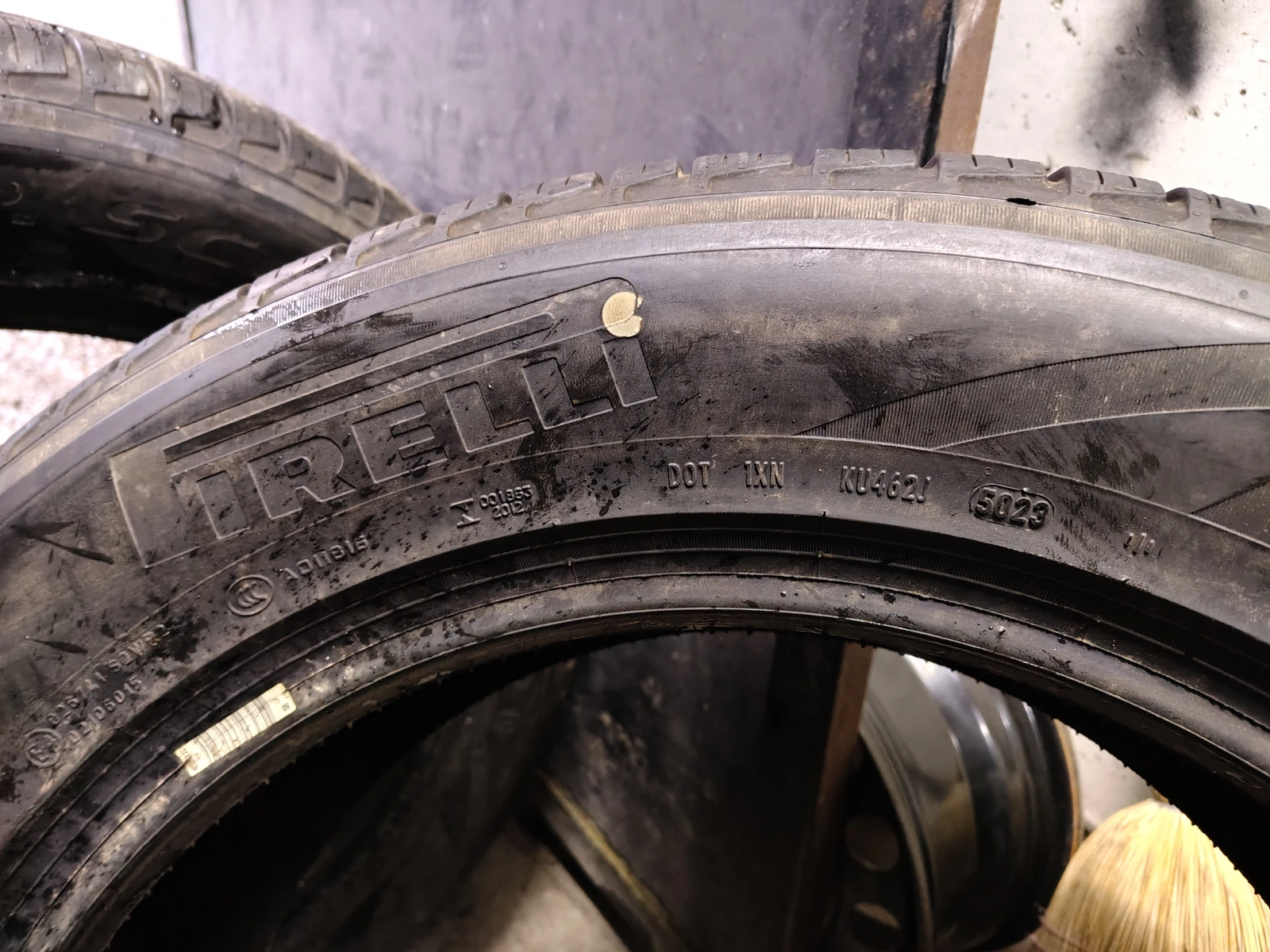 Гуми Всесезонни 255/60R20, снимка 4 - Гуми и джанти - 53747184