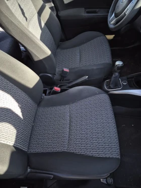 Toyota Yaris 1.0/1.4D, снимка 6