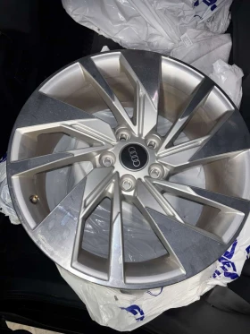 Audi A3 Komfort/CARFAX/ВТОРИ ДЖАНТИ/ПОДГРЕВИ, снимка 10