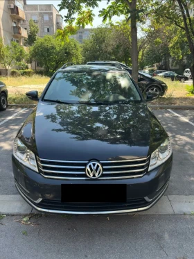 VW Passat 2.0TDI Bi-XENON/Подгреви/Автопилот/Климатроник - 6750 € / 13201.85 лв. - 99282356 2