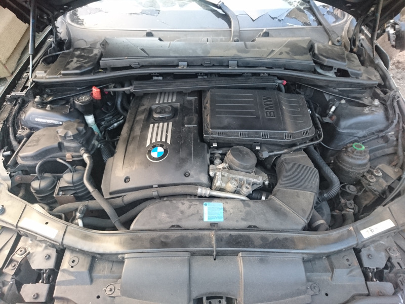 BMW 335 3.0i, снимка 4 - Автомобили и джипове - 46464288