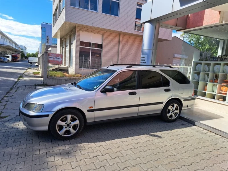 Honda Civic 1.5 VTEC-E , снимка 2 - Автомобили и джипове - 48538272