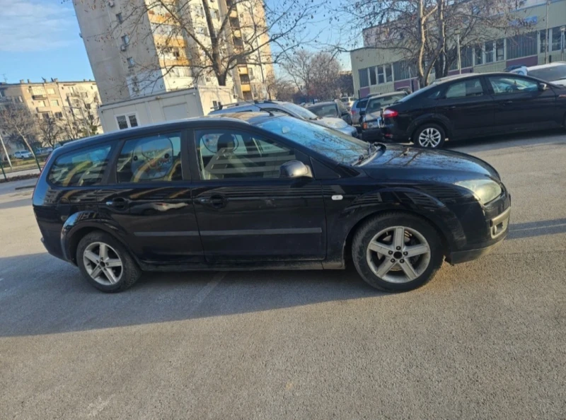 Ford Focus 1.6TDCI, снимка 8 - Автомобили и джипове - 48905566